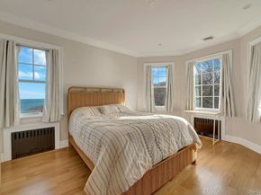 150 Landing Lane, Baiting Hollow NY 11933