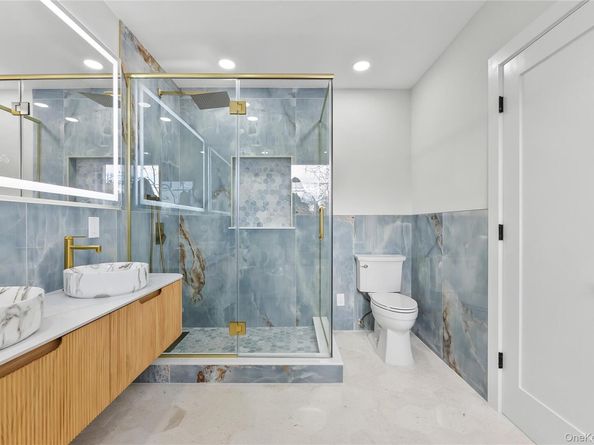 2 Orchid Road, Levittown NY 11756