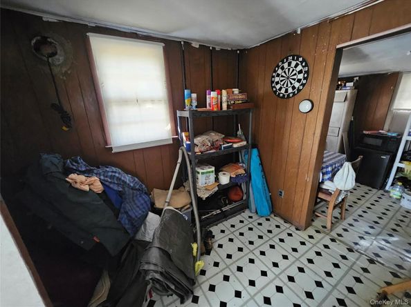 549 Granny Road, Medford NY 11763