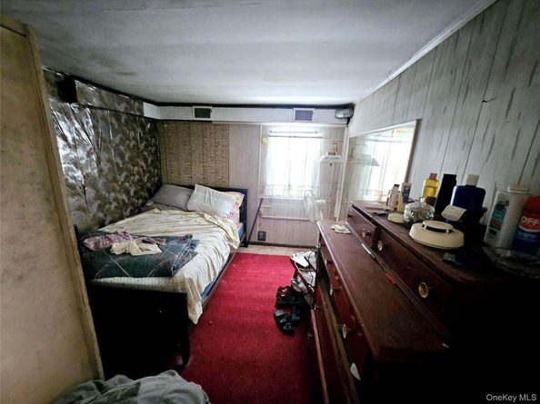 549 Granny Road, Medford NY 11763