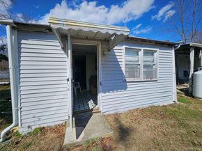 549 Granny Road, Medford NY 11763