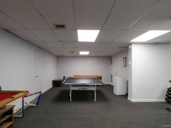 12 Combes Avenue, Rockville Centre NY 11570