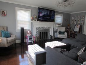 51 Phoenix Street, Hempstead NY 11550