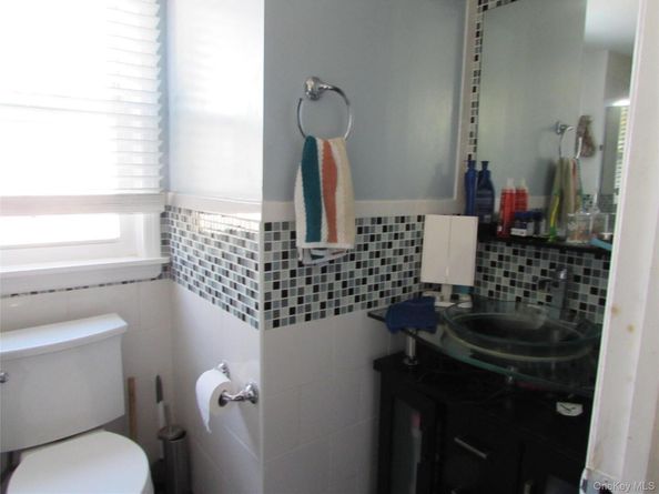 51 Phoenix Street, Hempstead NY 11550