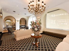 18-15 215 2G, Bayside NY 11360