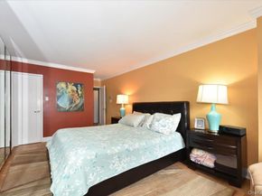 18-15 215 2G, Bayside NY 11360