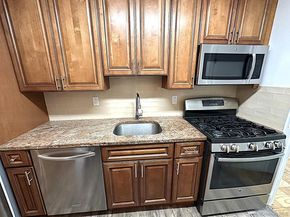 1085 Warburton Avenue 121, Yonkers NY 10701