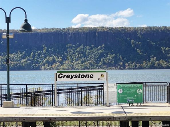 1085 Warburton Avenue 121, Yonkers NY 10701