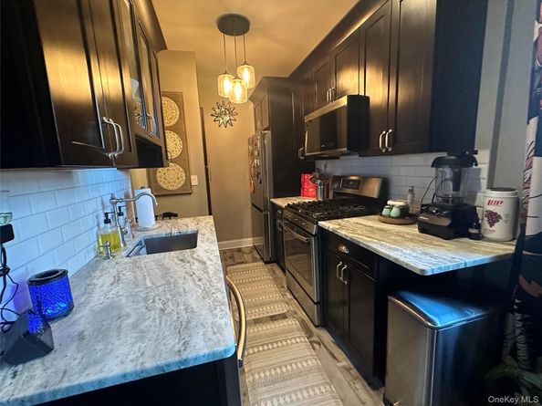 1468 Midland Avenue 2F, Bronxville NY 10708