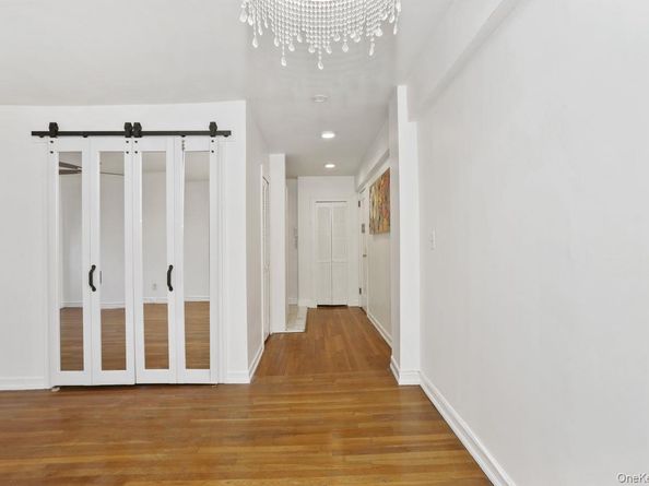 604 Tompkins 10C, Mamaroneck NY 10543