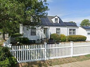 12 Enness Avenue, Bethpage NY 11714