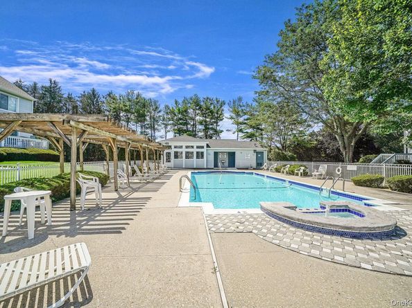 3522 Gibbs Road, Coram NY 11727