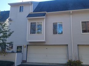 3522 Gibbs Road, Coram NY 11727