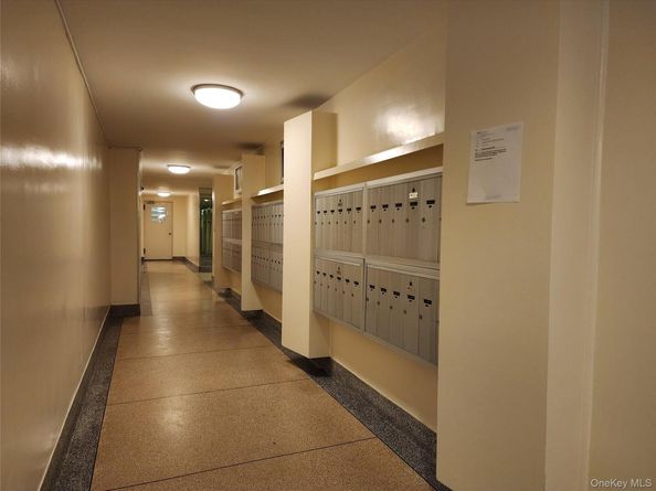 65-65 Wetherole Street 4M, Rego Park NY 11374