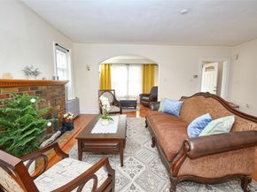 109-15 200th Street, Saint Albans NY 11412