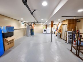 109-15 200th Street, Saint Albans NY 11412