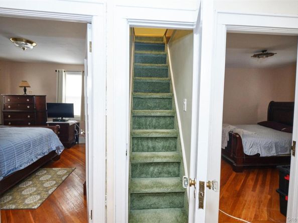 109-15 200th Street, Saint Albans NY 11412