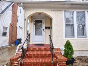 109-15 200th Street, Saint Albans NY 11412