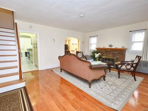 109-15 200th Street, Saint Albans NY 11412