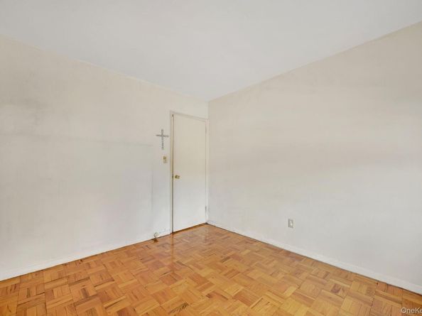 3131 Grand Concourse 3C, Bronx NY 10468