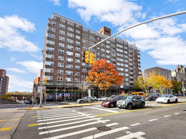 3131 Grand Concourse 3C, Bronx NY 10468