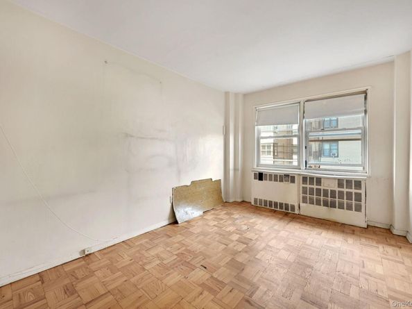 3131 Grand Concourse 3C, Bronx NY 10468