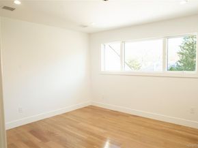 6 Clearmeadow Court, Woodbury NY 11797