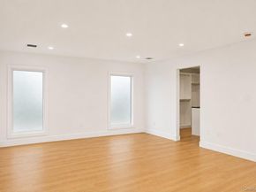 6 Clearmeadow Court, Woodbury NY 11797