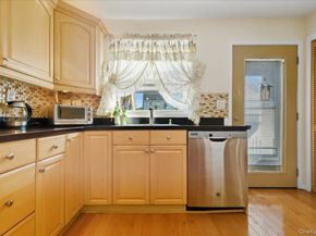 88-37 249th Street, Bellerose NY 11426