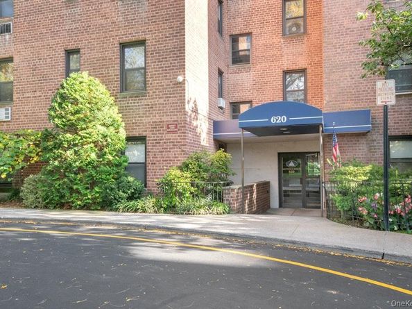 620 Pelham Road 6G, New Rochelle NY 10805
