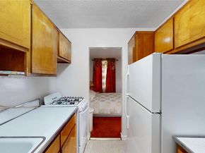 34-43 60 Street 2B, Woodside NY 11377