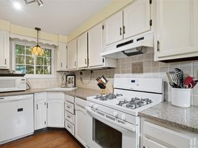 32 Thorn Avenue, Mount Kisco NY 10549
