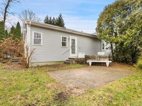 56 Huntville Road, Katonah NY 10536