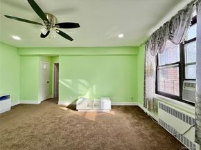 11230 Northern Boulevard 4G, Corona NY 11368
