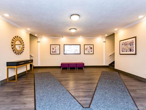 7 Balint Drive 521, Yonkers NY 10710