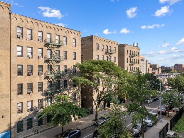 1670 Longfellow Avenue 3J, Bronx NY 10460