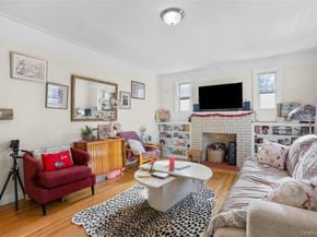 2736 Colden Avenue, Bronx NY 10469