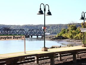 2400 Johnson Avenue 3B, Bronx NY 10463