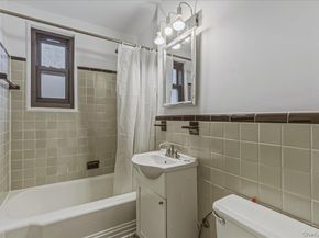 199-18 19th Avenue 18, Whitestone NY 11357