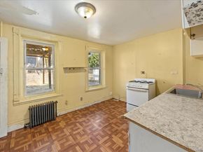 3622 37th Street, Astoria NY 11101