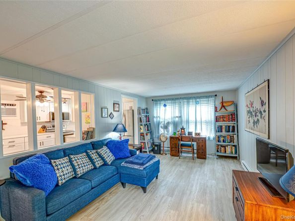 21 Limetree Drive, Manorville NY 11949