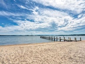 210 5th Street, Greenport NY 11944