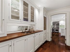 25 Stratford Road, Harrison NY 10528