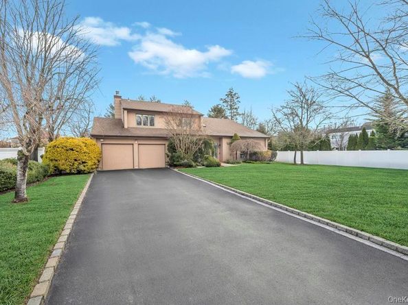4 Long Meadow Road, Commack NY 11725