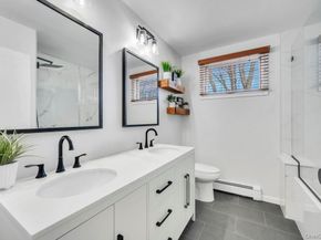 4 Long Meadow Road, Commack NY 11725