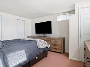 59 Homecrest Court, Oceanside NY 11572