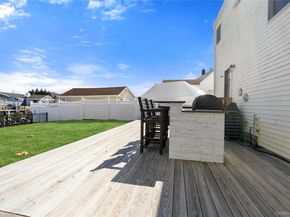 185 East Drive, Copiague NY 11726