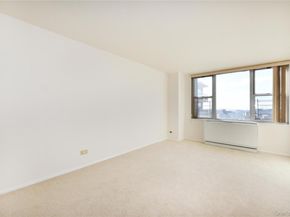 4140 Union Street 17H, Flushing NY 11355