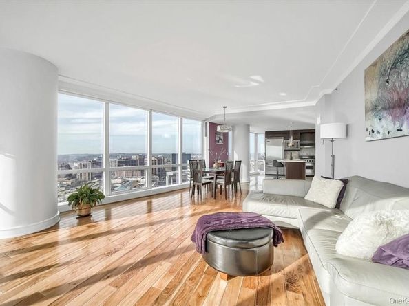 1 Renaissance Square 20C, White Plains NY 10601