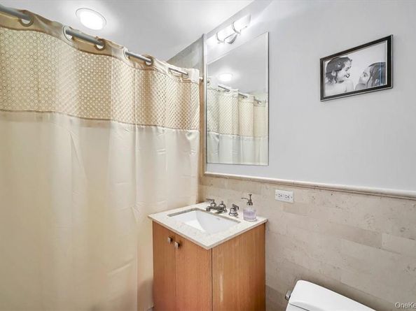 1 Renaissance Square 20C, White Plains NY 10601